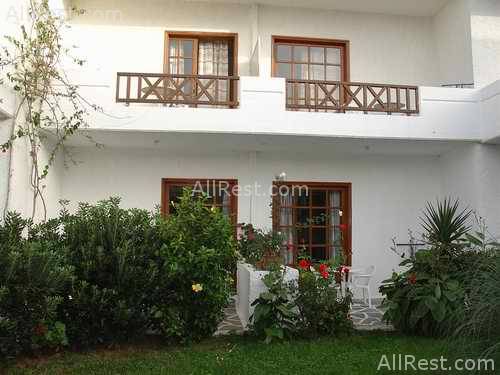 Alexandros Studios & Apartments 2